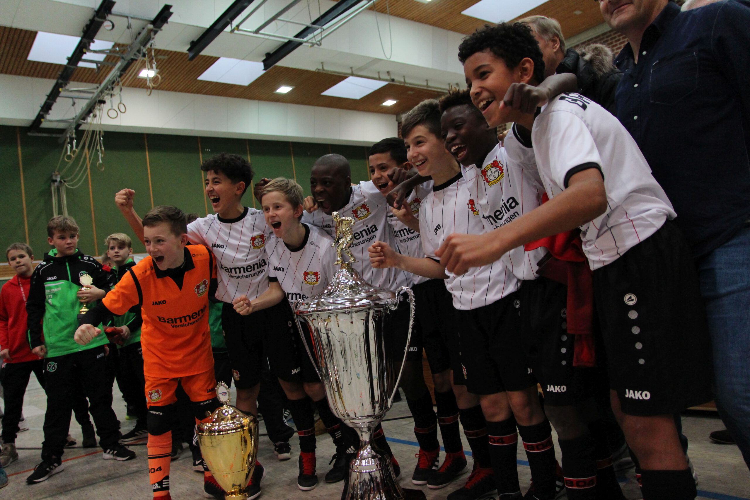 Bayer Leverkusen gewinnt Storelights-Cup 2019